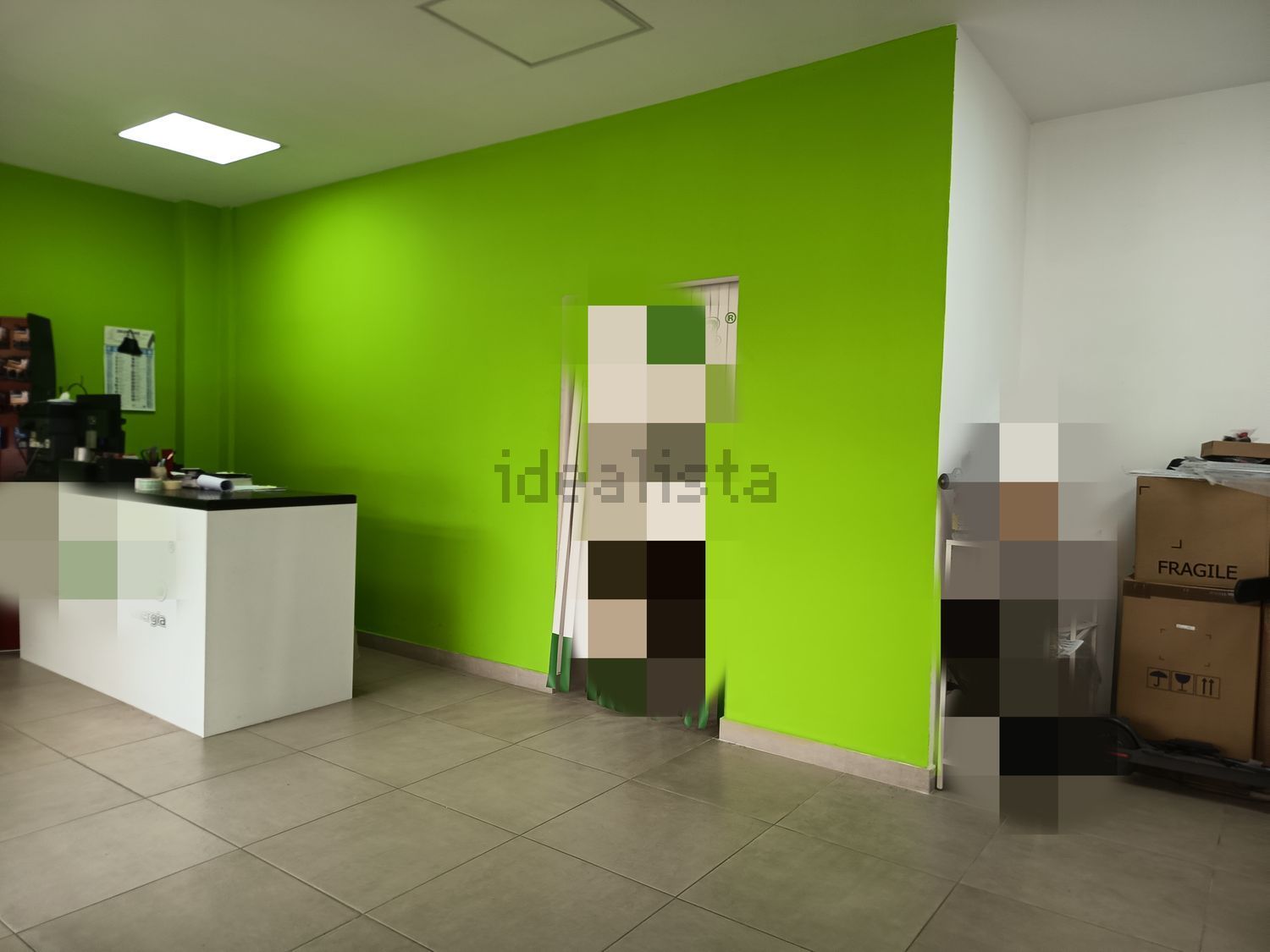 locale commerciale in affitto ad Atripalda