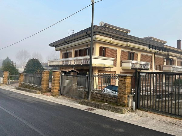 appartamento in affitto ad Atripalda