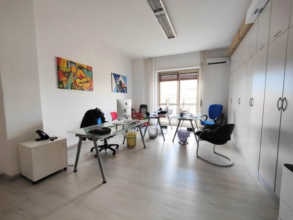 ufficio in affitto ad Avellino