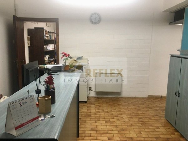 locale commerciale in affitto ad Avellino