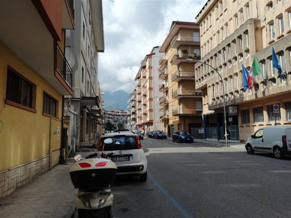 ufficio in affitto ad Avellino