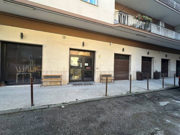 negozio in affitto ad Avellino