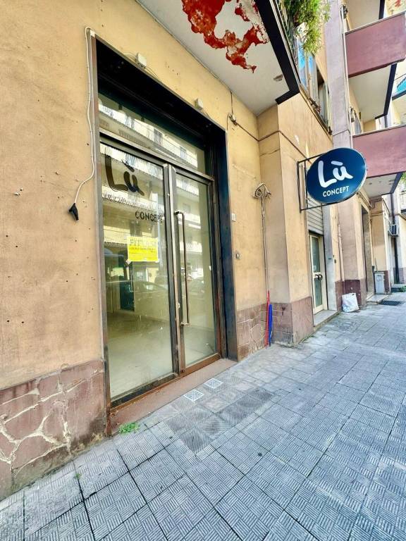 negozio in affitto ad Avellino