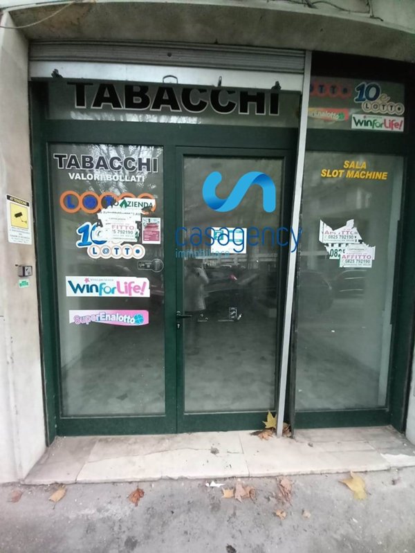 negozio in affitto ad Avellino