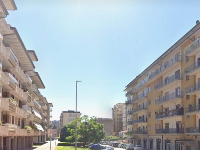 negozio in affitto ad Avellino