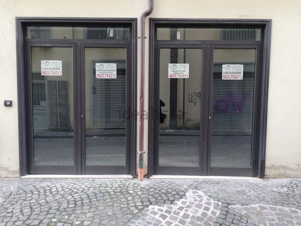 locale commerciale in affitto ad Avellino