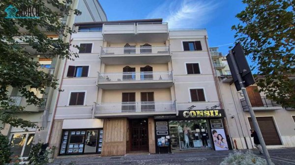 ufficio in affitto ad Avellino in zona Centro Città