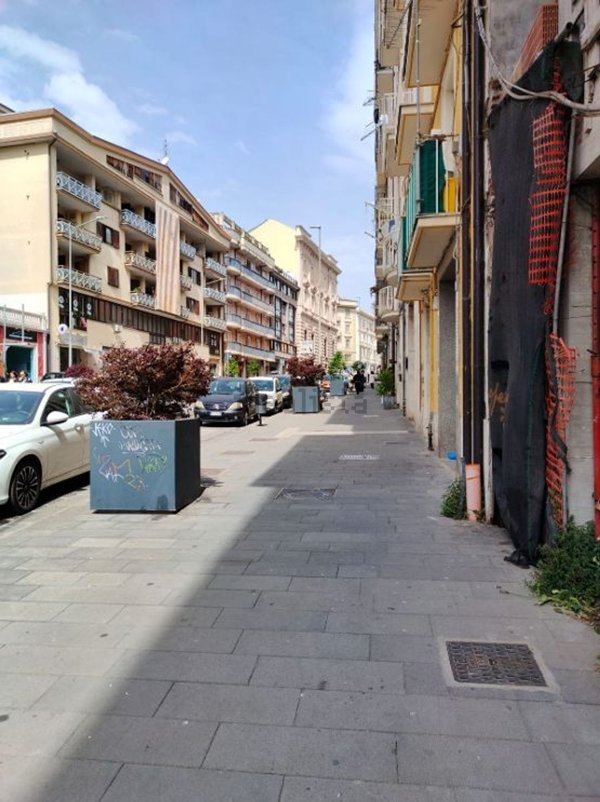 locale commerciale in affitto ad Avellino