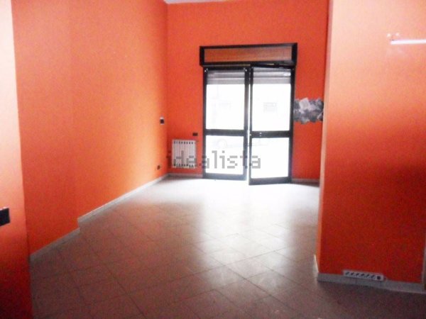 locale commerciale in affitto ad Avellino
