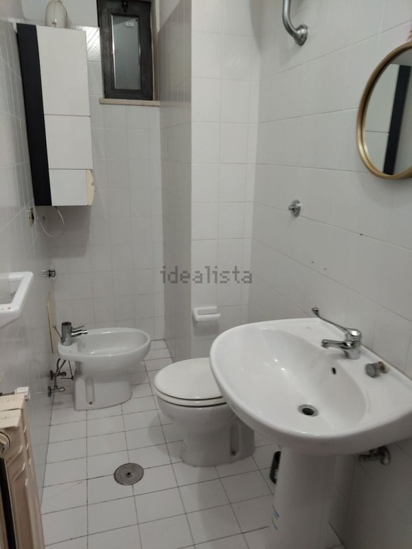 locale commerciale in affitto ad Avellino