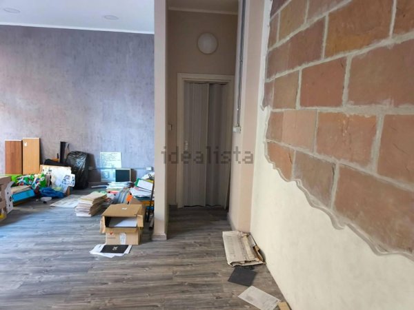 locale commerciale in affitto ad Avellino in zona Centro Città