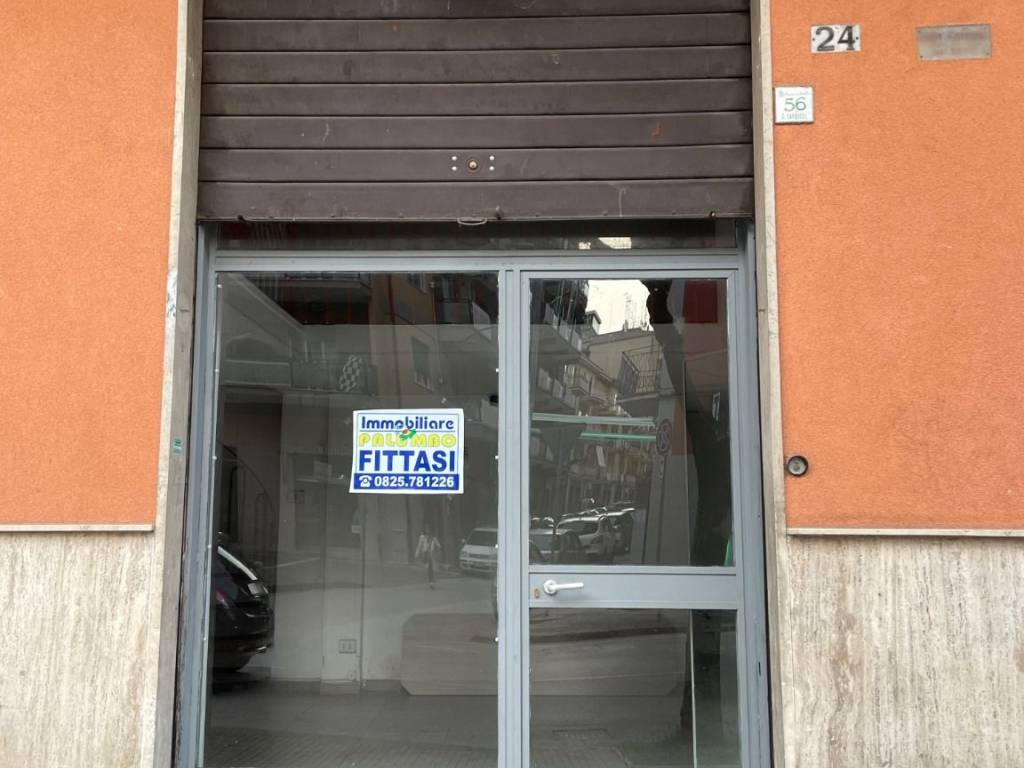 negozio in affitto ad Avellino