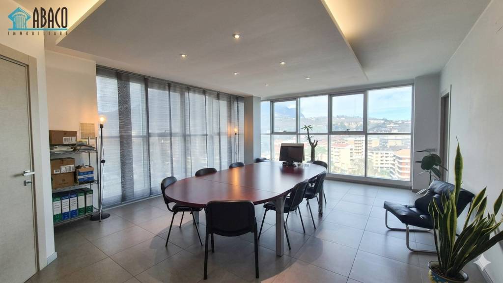 ufficio in affitto ad Avellino