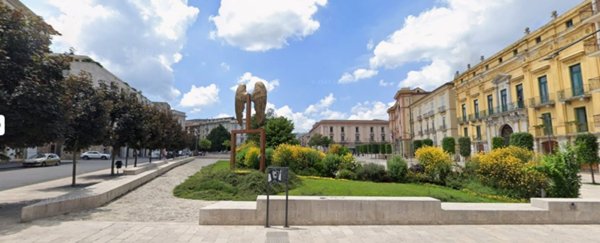 negozio in affitto ad Avellino