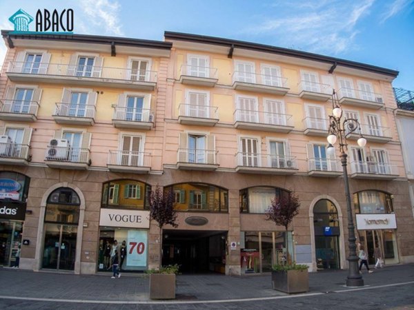 ufficio in affitto ad Avellino in zona Centro Città