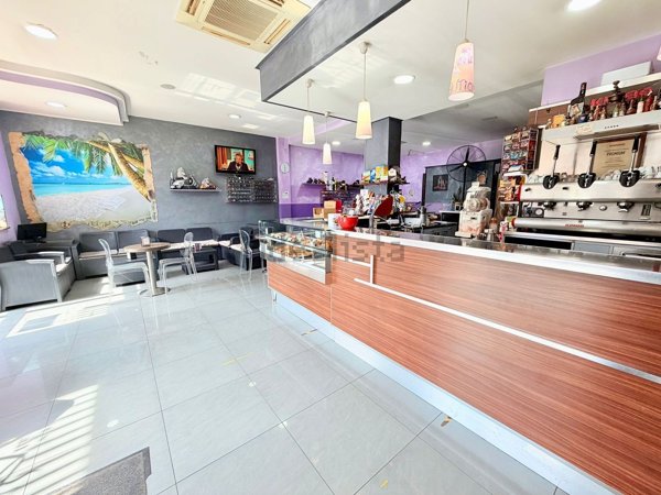 negozio in affitto ad Avellino