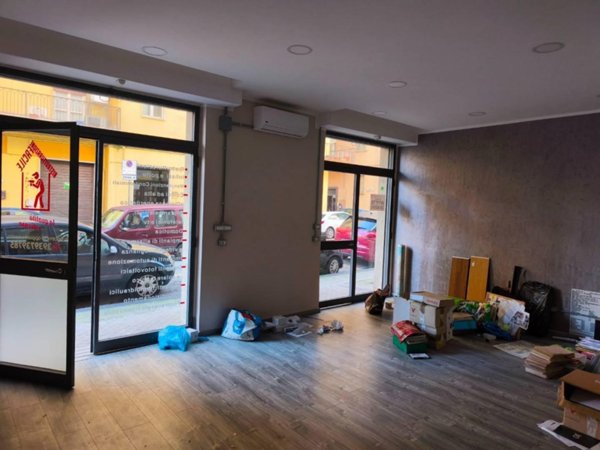 negozio in affitto ad Avellino in zona Centro Città
