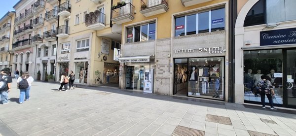 ufficio in affitto ad Avellino