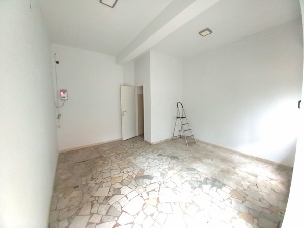 locale commerciale in affitto ad Avellino