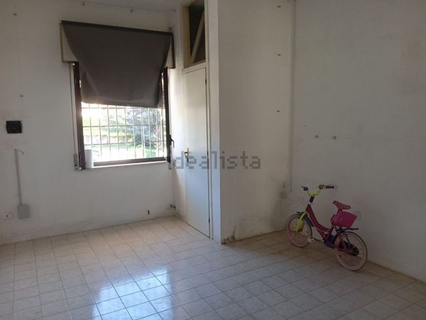 locale commerciale in affitto ad Avellino