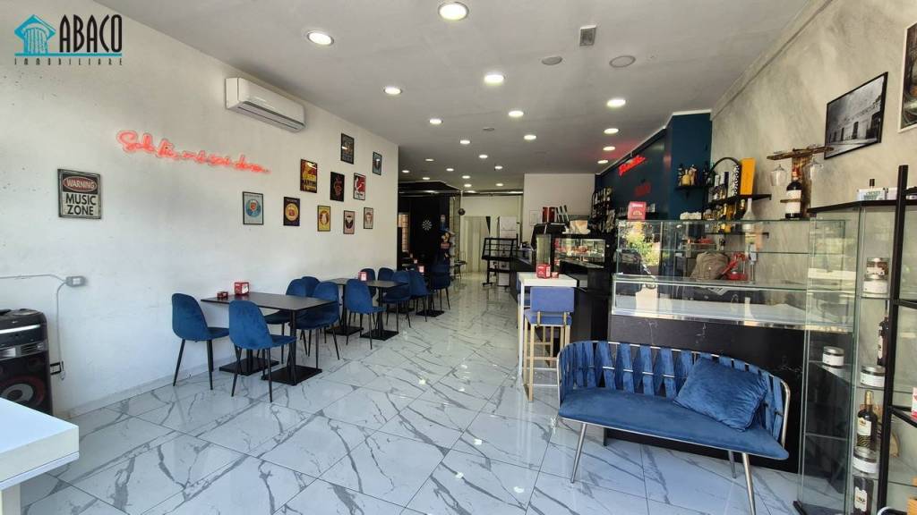 negozio in affitto ad Avellino in zona Centro Città