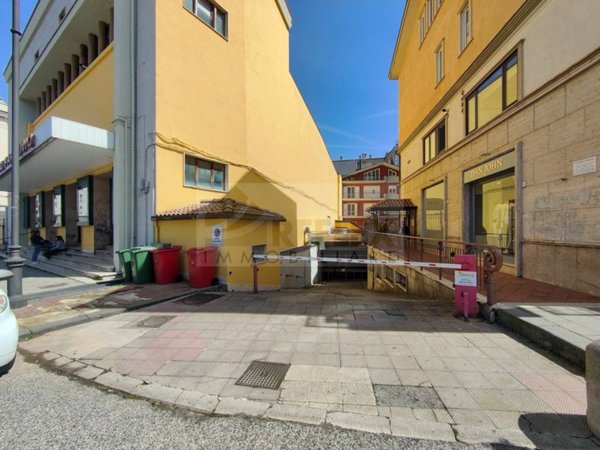 box auto in affitto ad Avellino in zona Centro Città