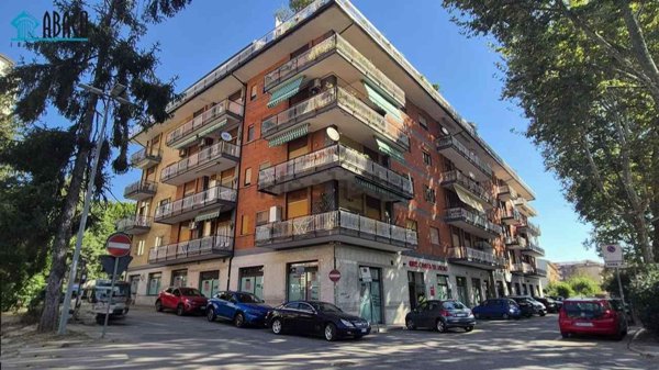 box auto in affitto ad Avellino in zona Centro Città