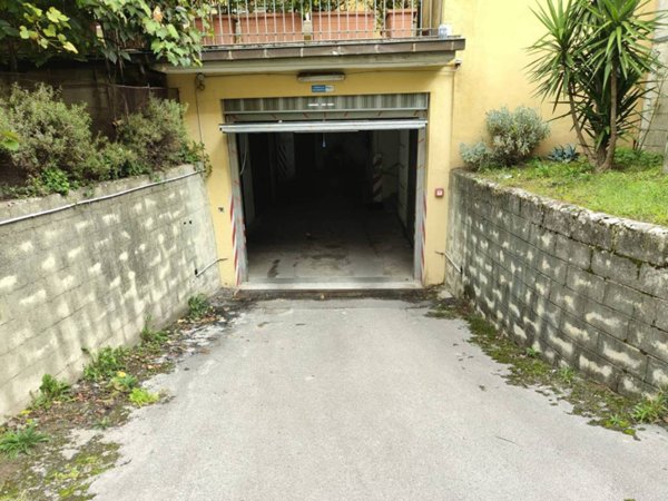 box auto in affitto ad Avellino in zona Centro Città