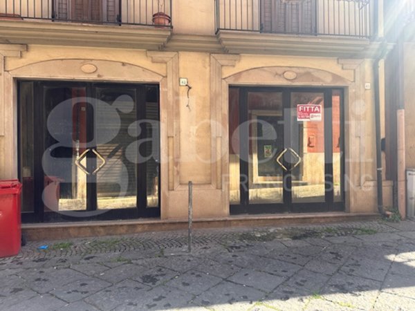 locale commerciale in affitto ad Avellino in zona Rione Mazzini