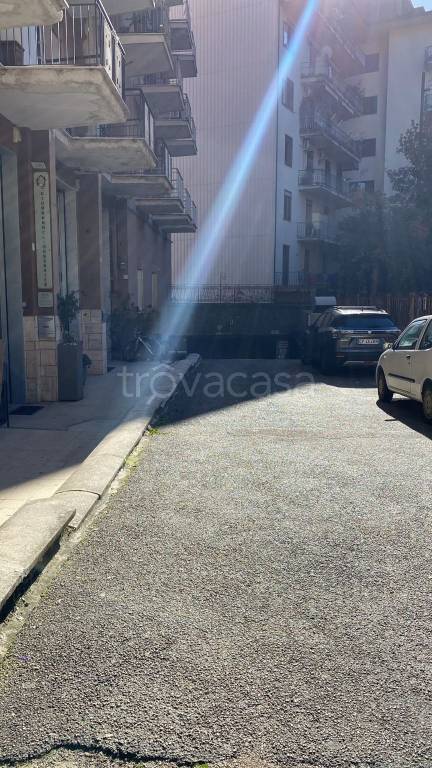 box auto in affitto ad Avellino in zona Centro Città