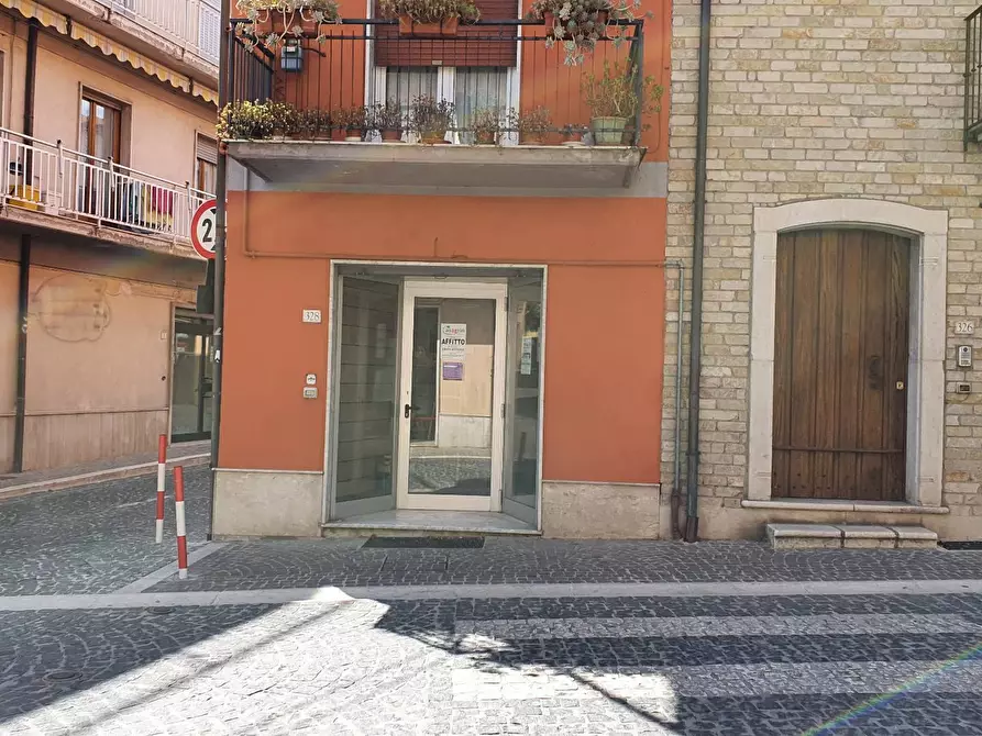 locale commerciale in affitto a Grottaminarda