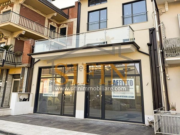locale commerciale in affitto a Grottaminarda