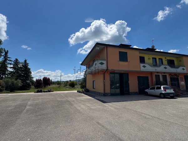 locale commerciale in affitto a Grottaminarda in zona Carpignano