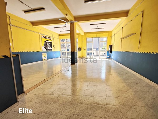 locale commerciale in affitto a Manocalzati