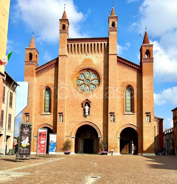 appartamento in affitto ad Alba