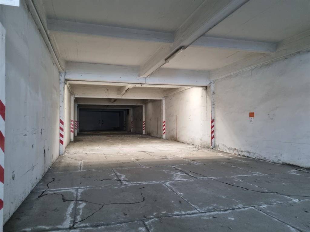 locale commerciale in affitto ad Alba