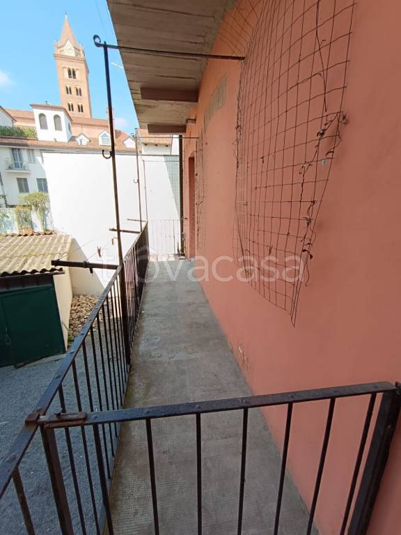 appartamento in affitto ad Alba