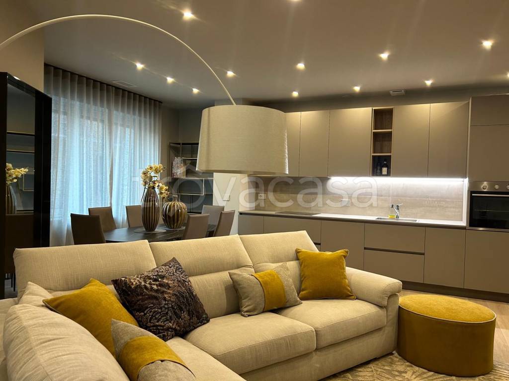 appartamento in affitto ad Alba