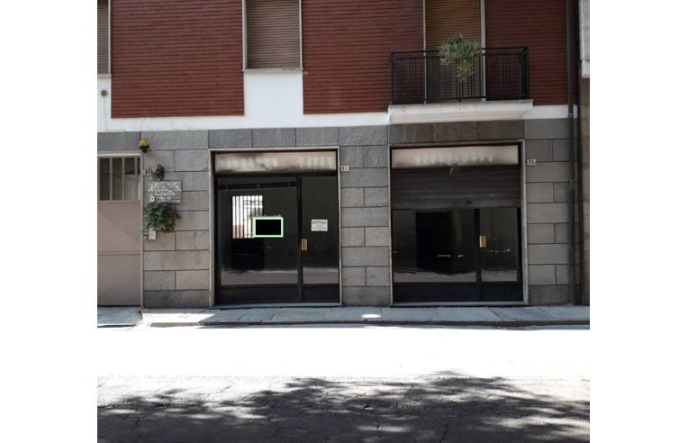 locale commerciale in affitto ad Alba