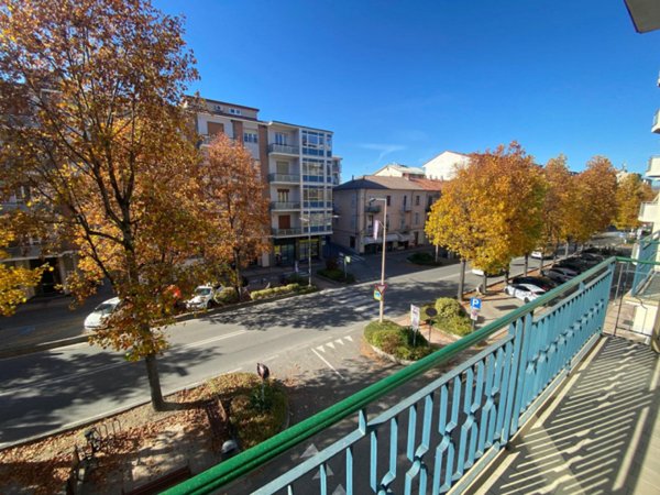 appartamento in affitto ad Alba