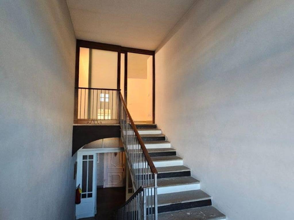 ufficio in affitto ad Alba