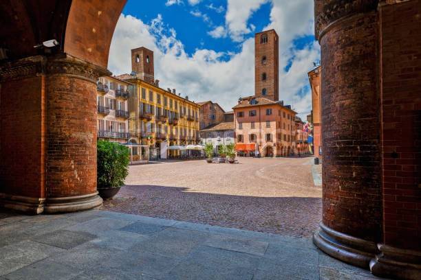 negozio in affitto ad Alba