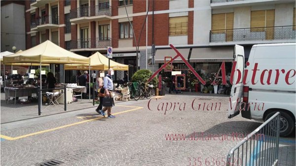 negozio in affitto ad Alba