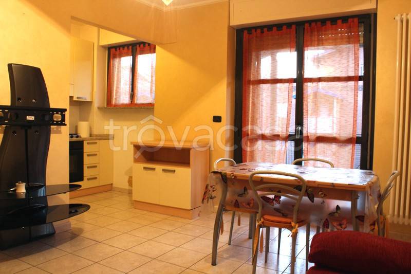 appartamento in affitto ad Alba