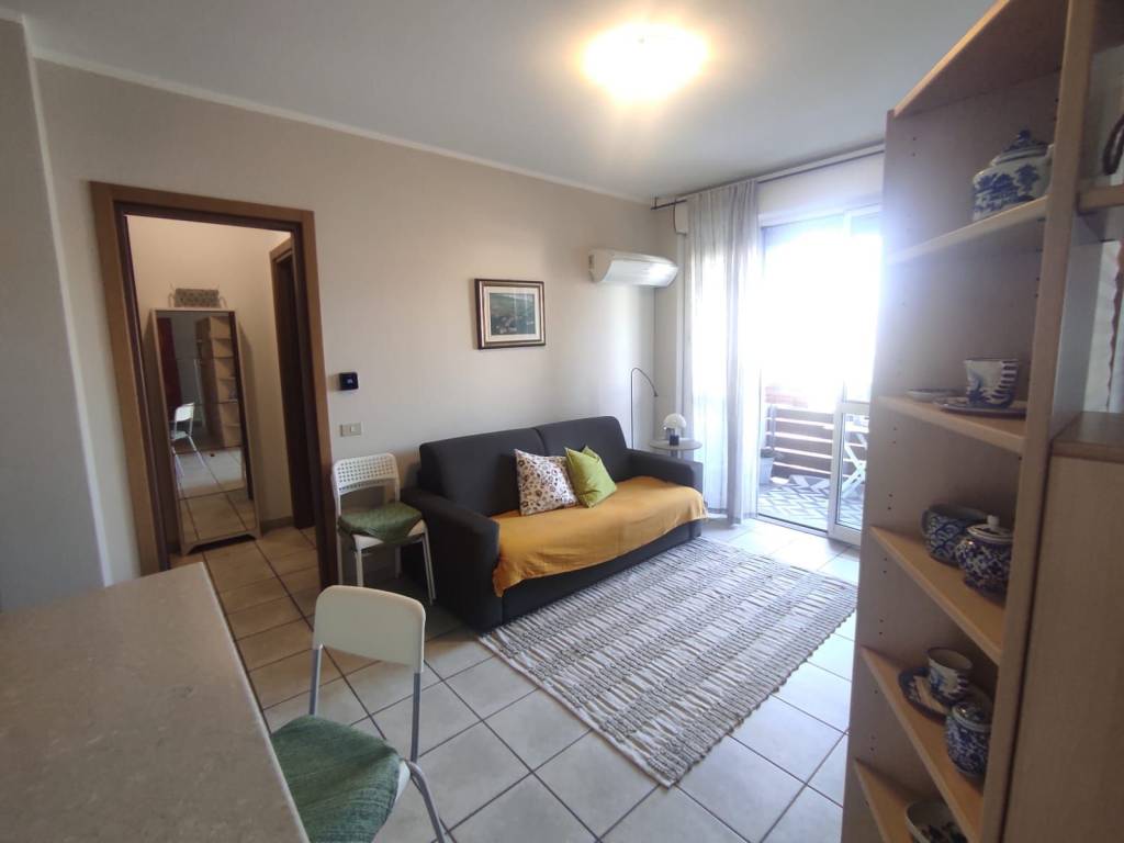 appartamento in affitto ad Alba in zona Mussotto