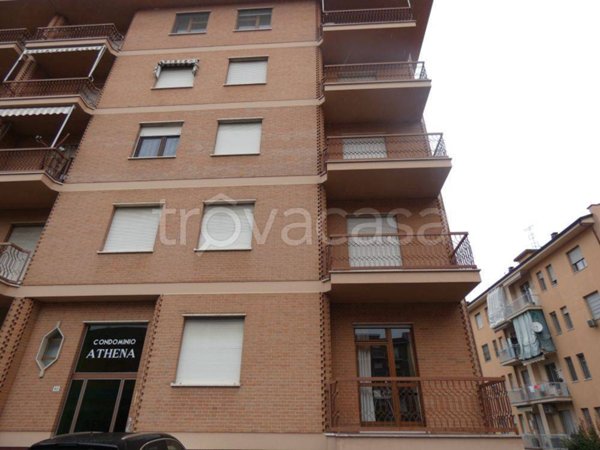 appartamento in affitto ad Alba