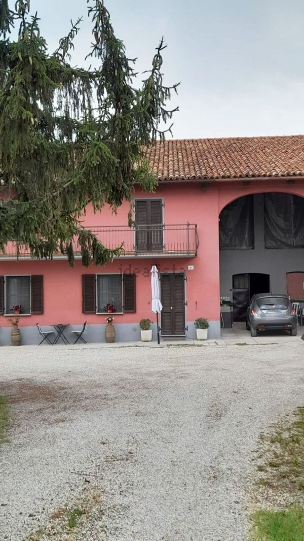 appartamento in affitto ad Alba