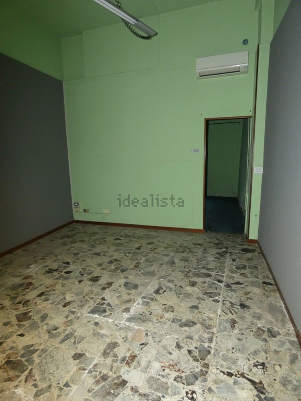 ufficio in affitto ad Alba