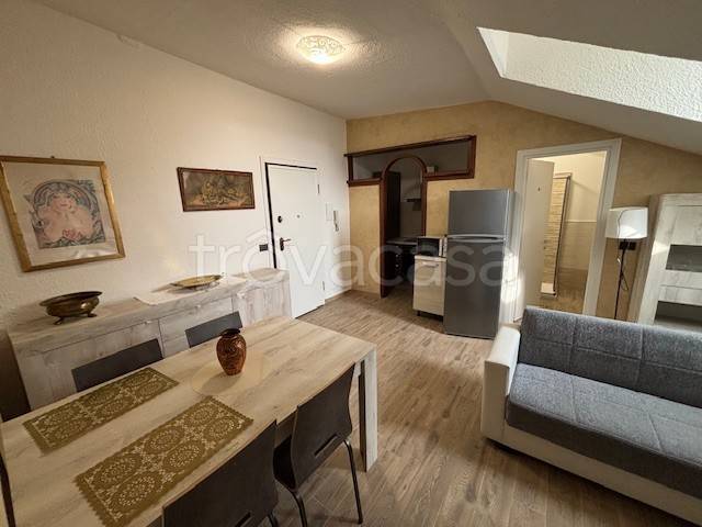 appartamento in affitto ad Alba