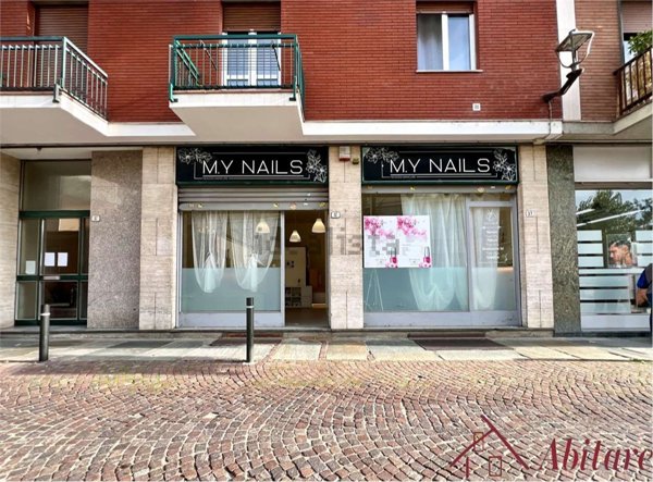 locale commerciale in affitto ad Alba